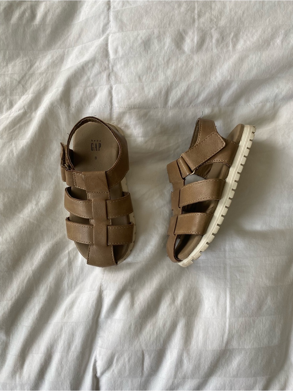 GAP Toddler/Kids Tan Brown Fisherman Sandals Size 8